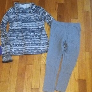 girl small 6 gray leggings and Nike drifit long sleeve